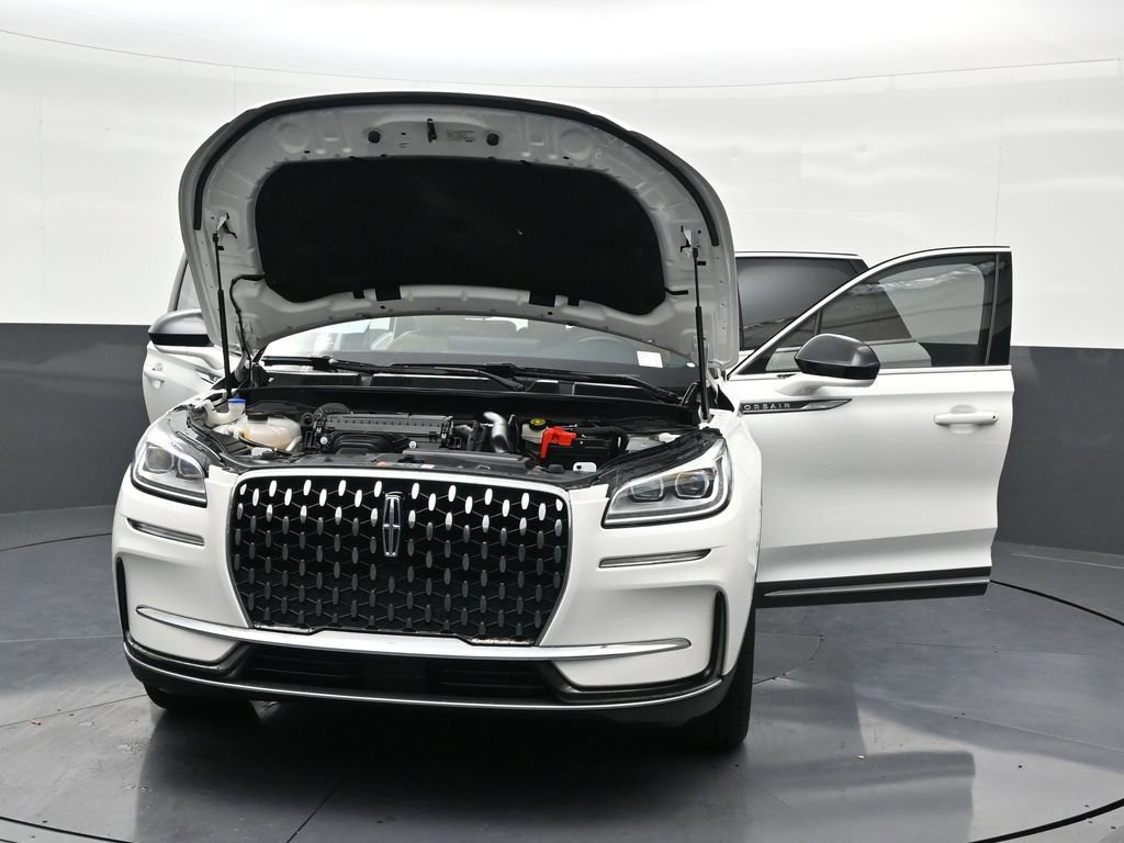 Used 2023 Lincoln Corsair Reserve image 35