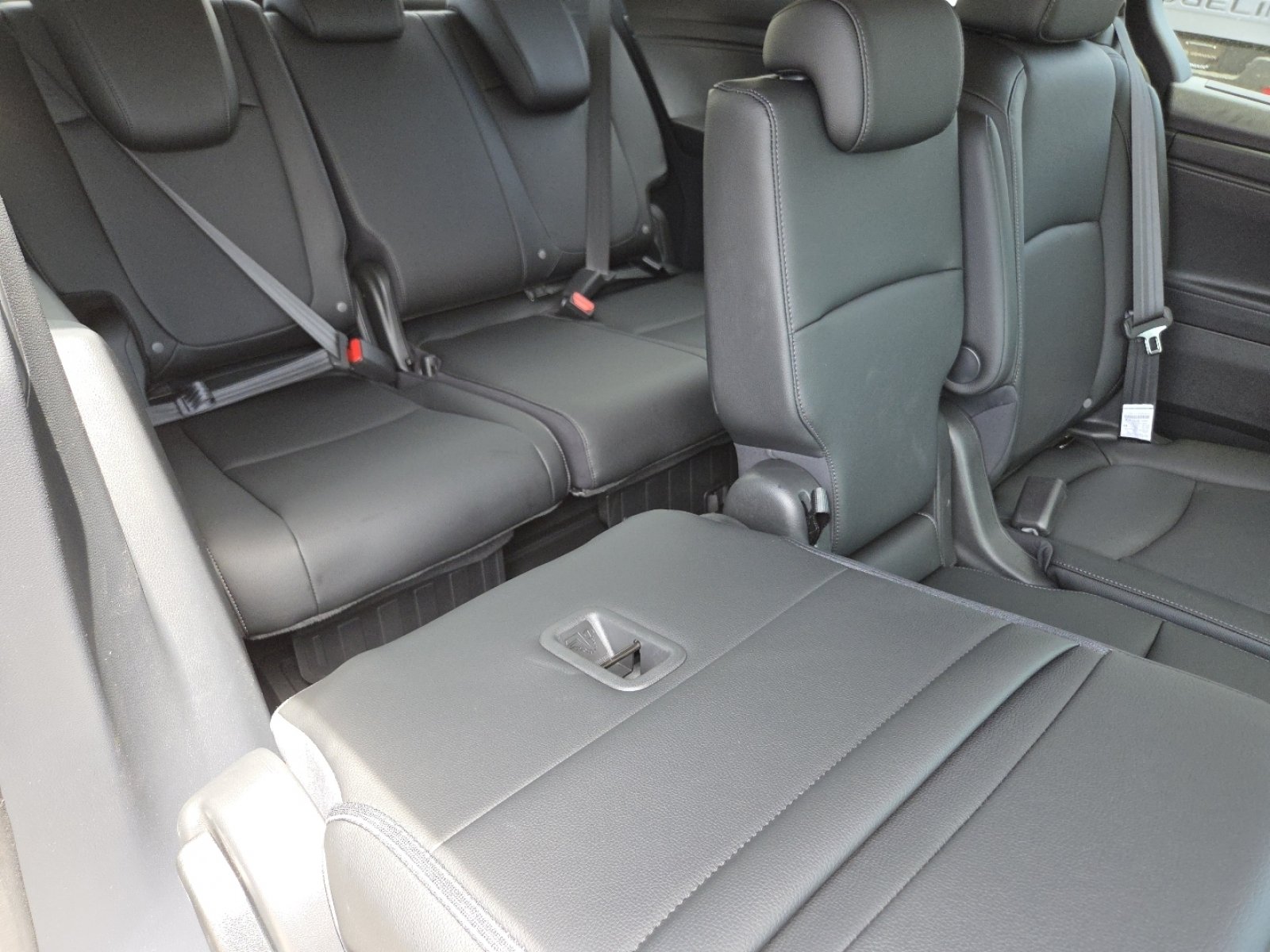 New 2026 Honda Odyssey EX-L image 24