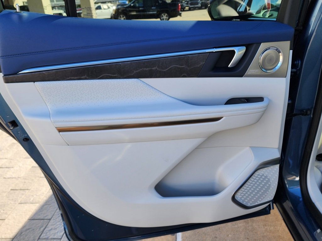 New 2026 Buick Enclave Avenir w/ Super Cruise Package image 44