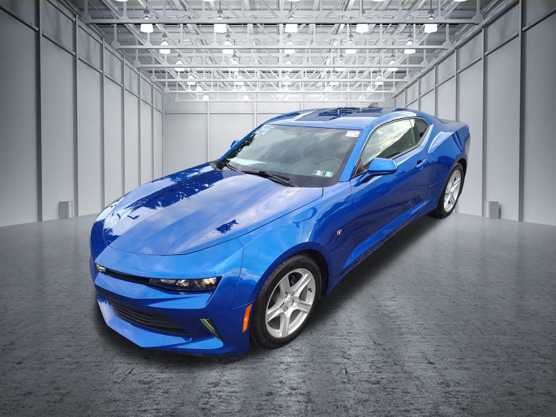 Certified 2018 Chevrolet Camaro LT RWD image 13