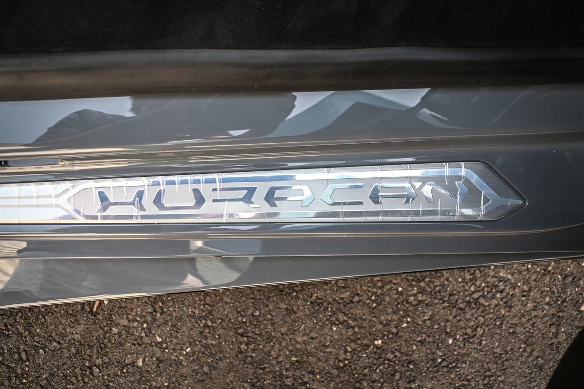 Used 2024 Lamborghini Huracan Tecnica RWD image 25