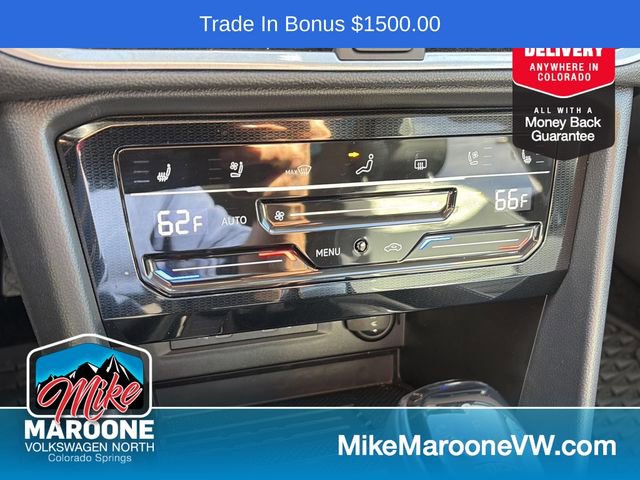 Certified 2025 Volkswagen Taos SEL image 27