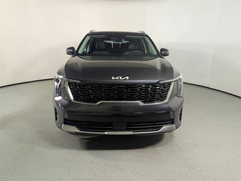 New 2026 Kia Sorento S video 2