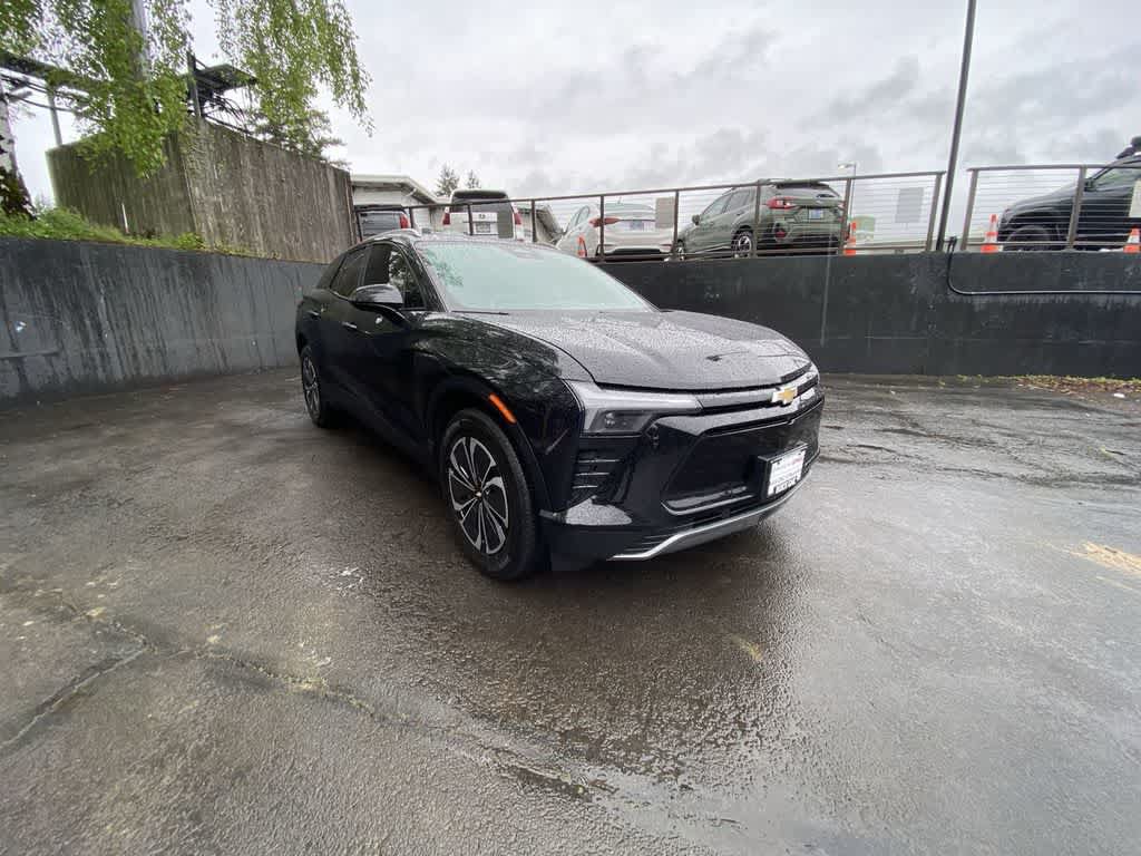 Used 2024 Chevrolet Blazer EV LT AWD/4WD image 8