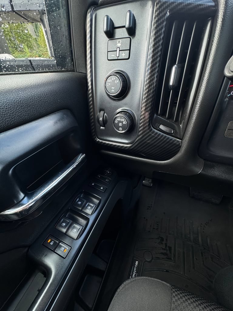 Used 2014 Chevrolet Silverado 1500 LT AWD/4WD image 15