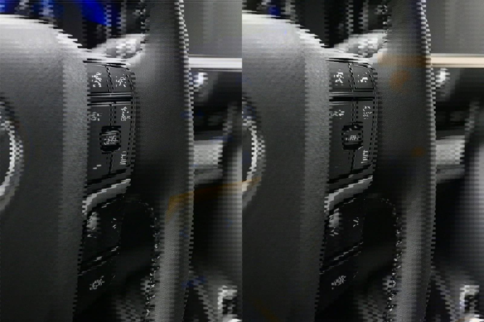 New 2025 Toyota Crown Signia image 22