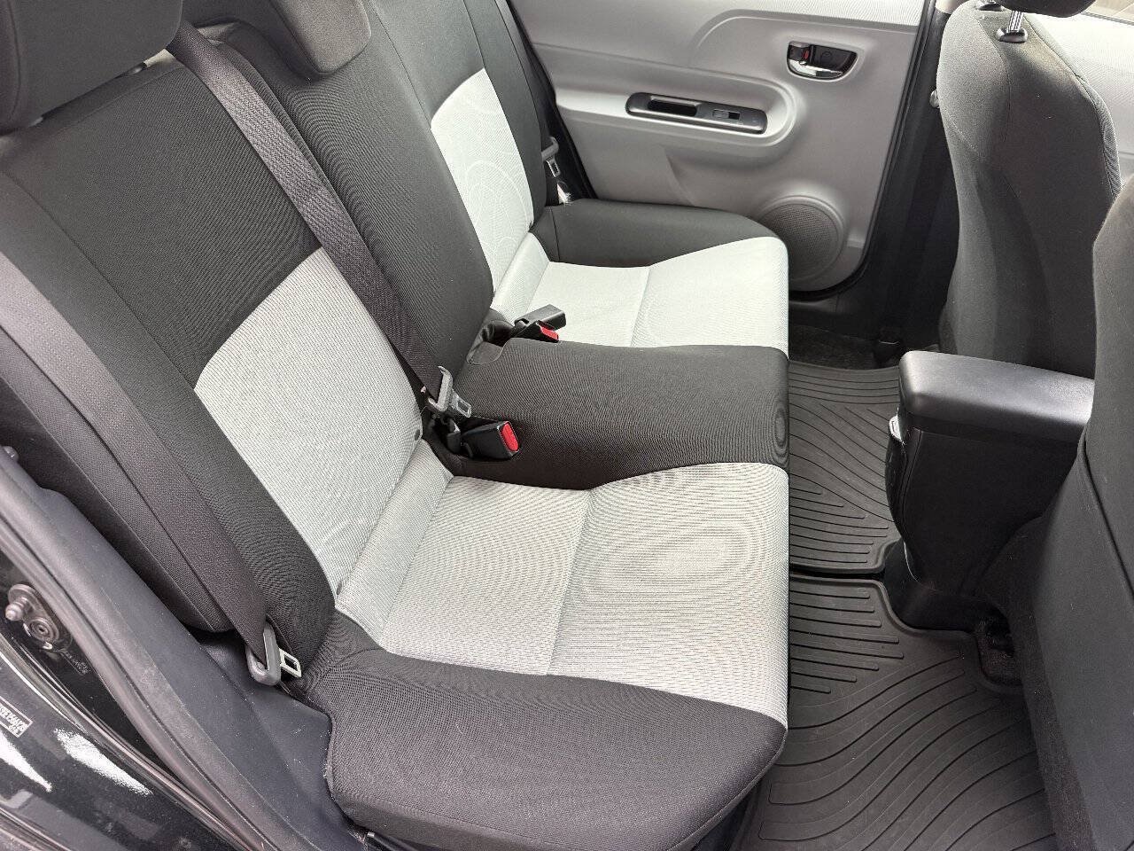 Used 2014 Toyota Prius C Two FWD image 37