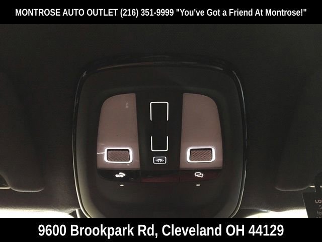 New 2024 Volvo XC40 Recharge Plus w/ Protection Package Premier image 20