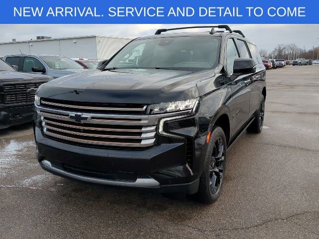 Used 2023 Chevrolet Suburban High Country image 13
