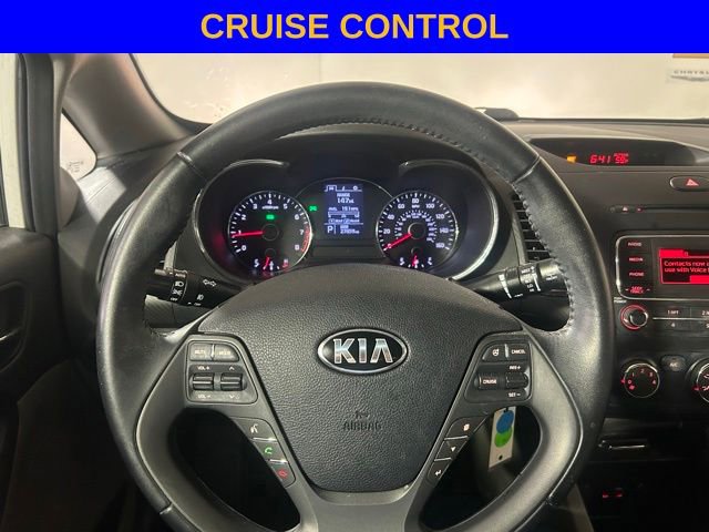 Used 2015 Kia Forte EX FWD image 3