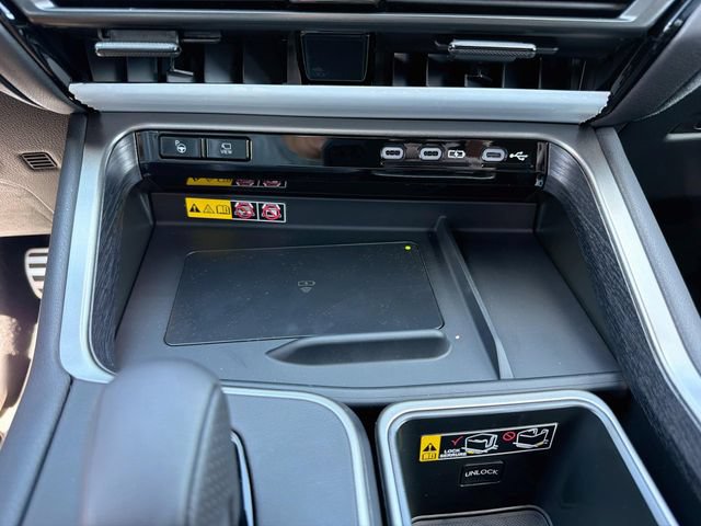 New 2026 Lexus TX 500h AWD w/ Technology Package image 32