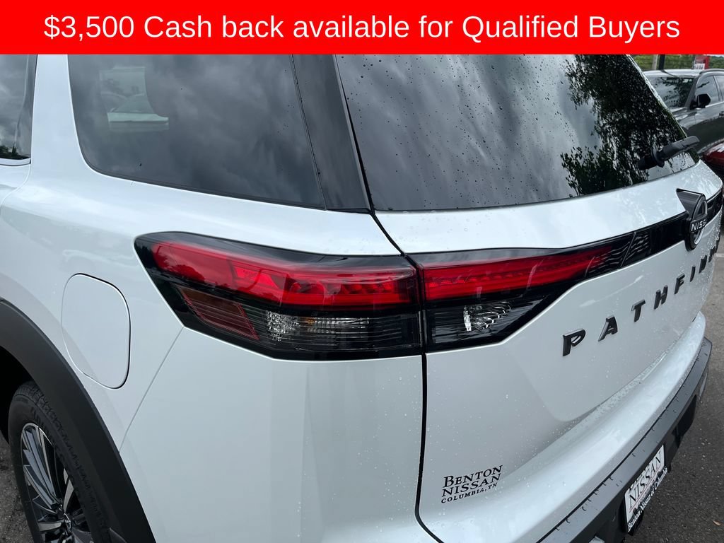 New 2026 Nissan Pathfinder Platinum w/ Cargo Package FWD image 41