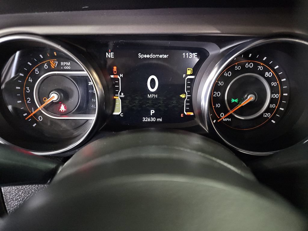 Used 2022 Jeep Gladiator Mojave AWD/4WD image 10