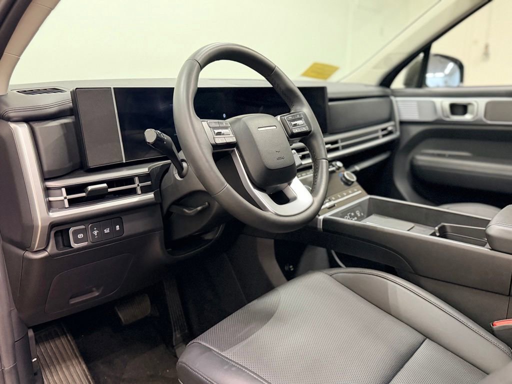 Used 2025 Hyundai Santa Fe SEL AWD/4WD image 12