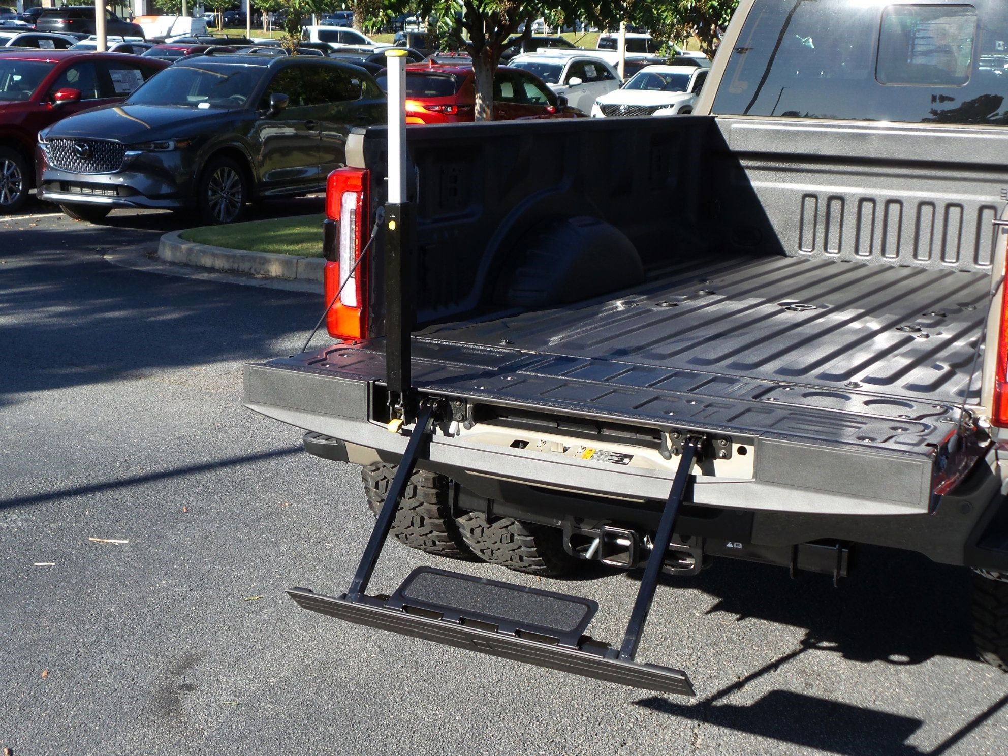 Used 2026 Ford F450 Platinum w/ Platinum Plus Package image 30