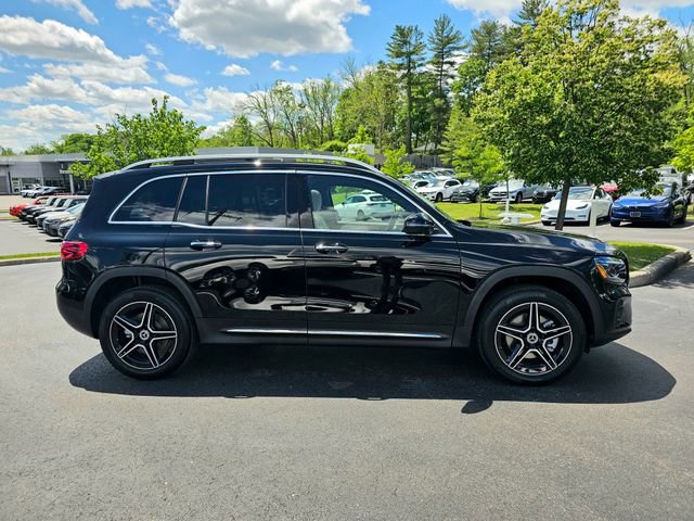 New 2026 Mercedes-Benz GLB 250 4MATIC image 7
