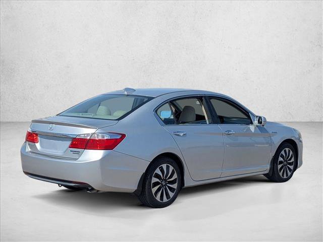 Used 2015 Honda Accord Touring image 5