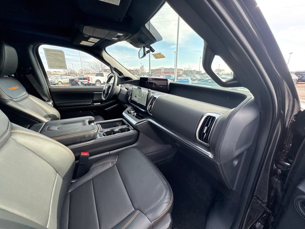 New 2026 Ford Expedition Tremor image 18