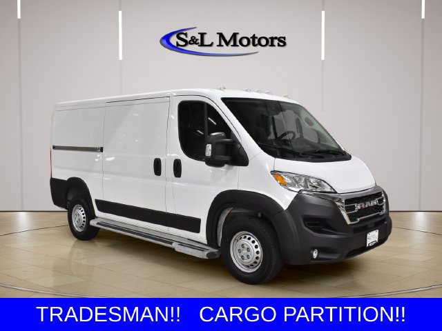 Used 2025 RAM ProMaster 2500 w/ U-Haul Equipment Group FWD image 1