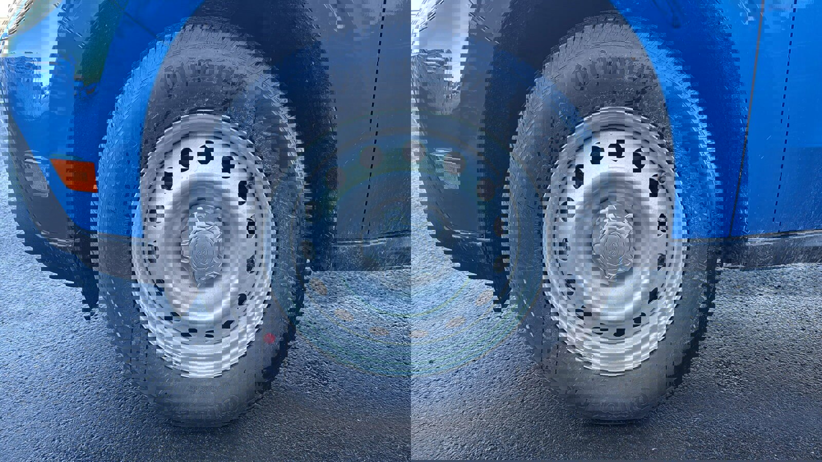 New 2025 Ford Maverick XL w/ Equipment Group 101A image 9