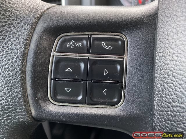 Used 2014 RAM 1500 Classic SLT AWD/4WD image 16