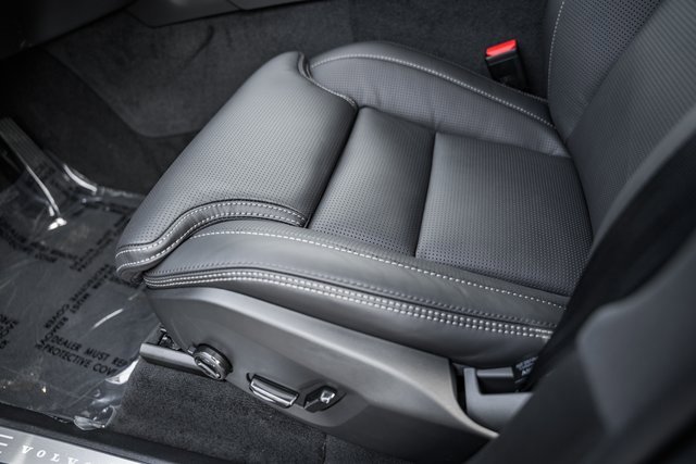 New 2026 Volvo XC90 B6 Ultra image 31