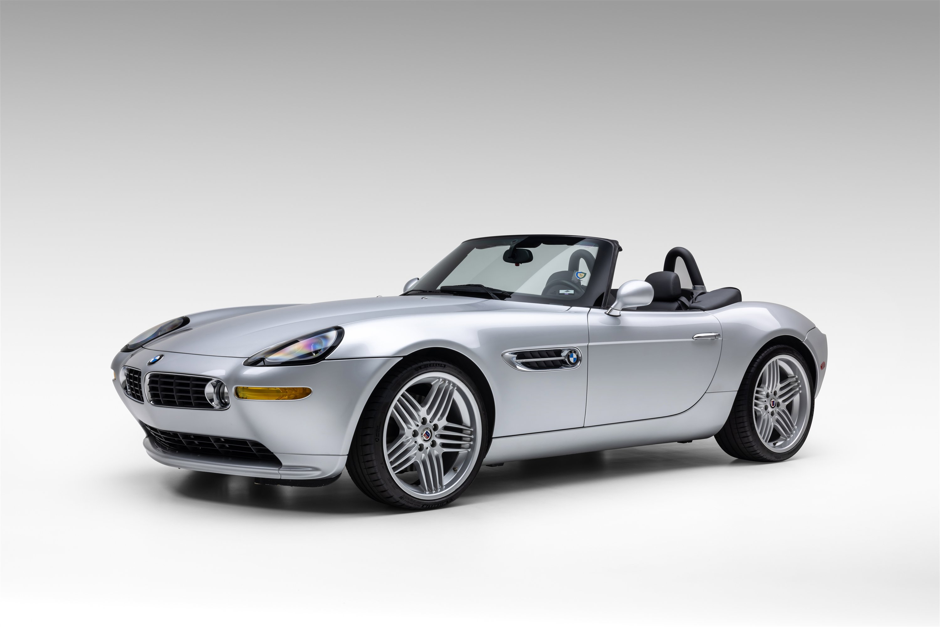 Used 2003 BMW Z8 image 7