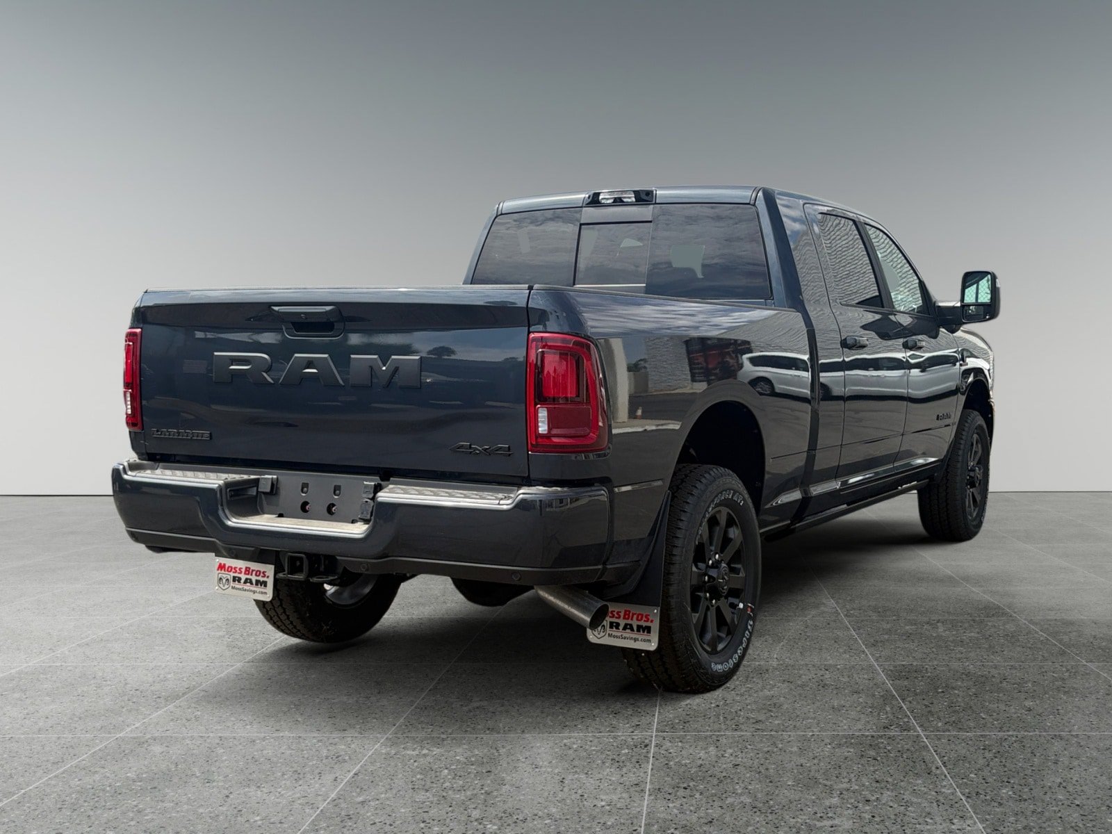 New 2026 RAM 3500 Laramie AWD/4WD image 5