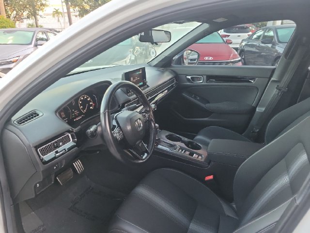 Used 2025 Honda Civic Sport image 12