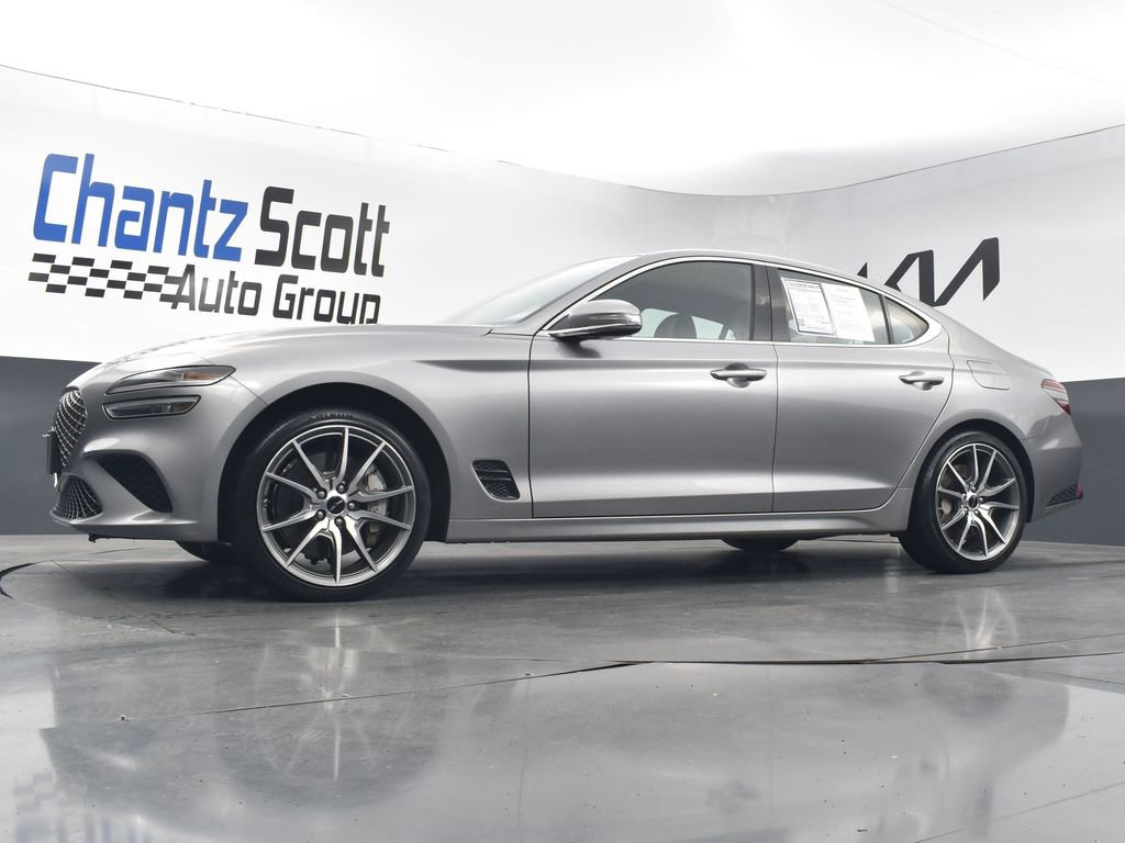 Used 2025 Genesis G70 2.5T image 18