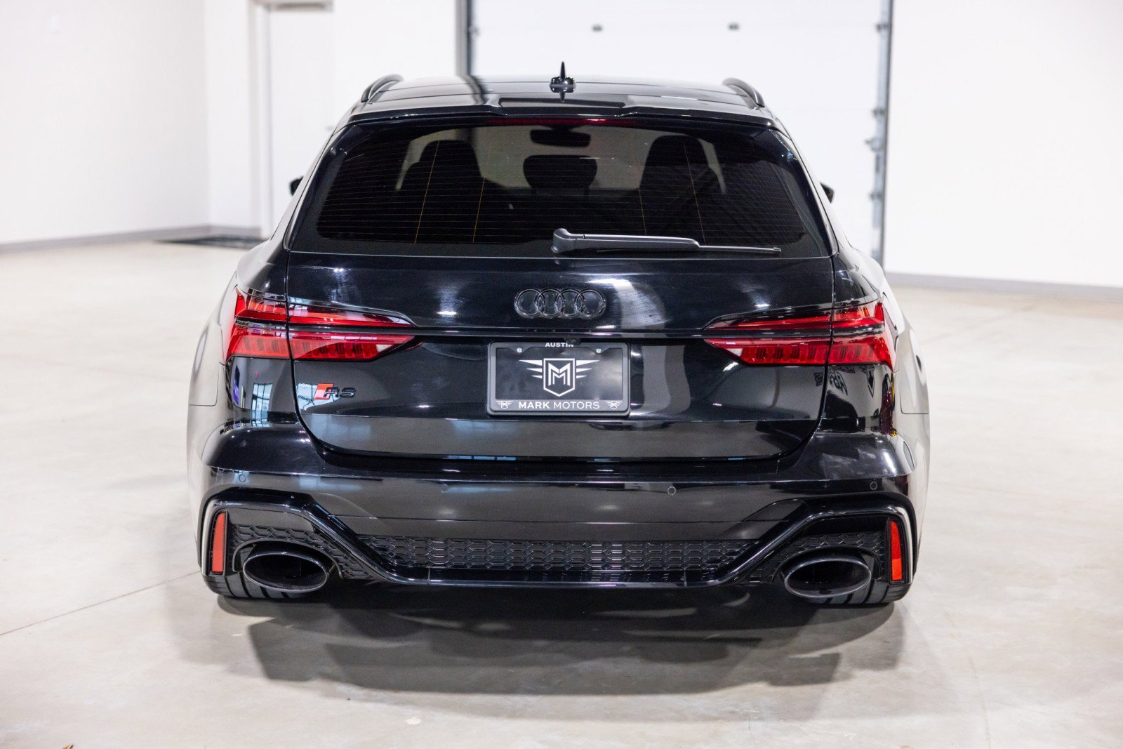 Used 2024 Audi RS 6 performance AWD/4WD image 8