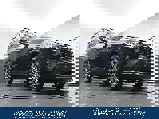 Used 2019 Toyota RAV4 XLE Premium w/ All Weather Liner Package image 21