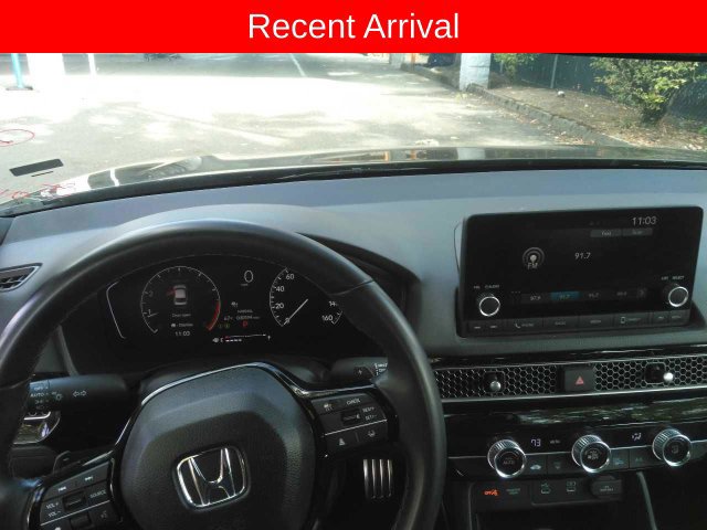Used 2025 Honda Civic Sport image 6