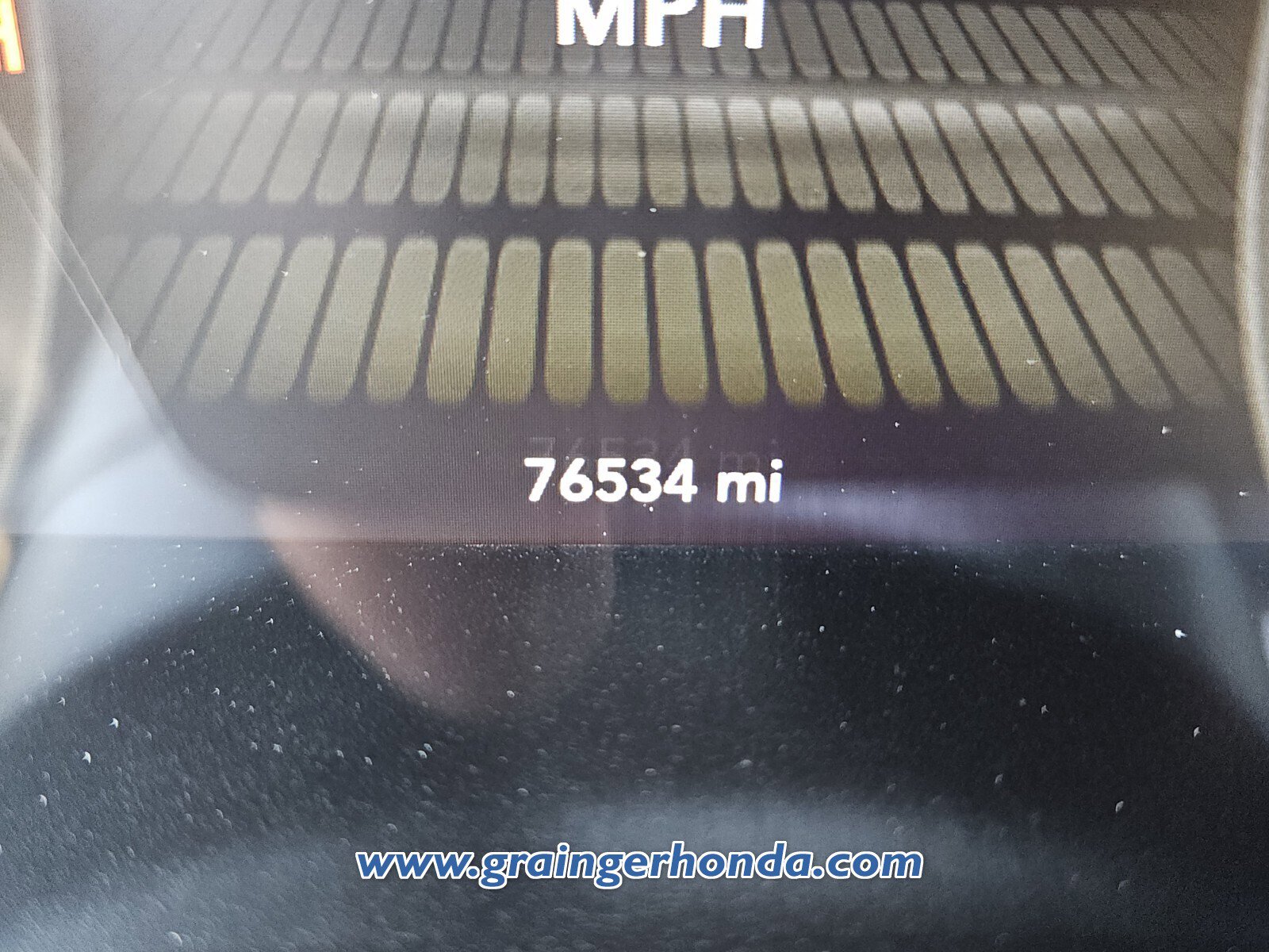 Used 2016 Dodge Challenger R/T Plus image 21