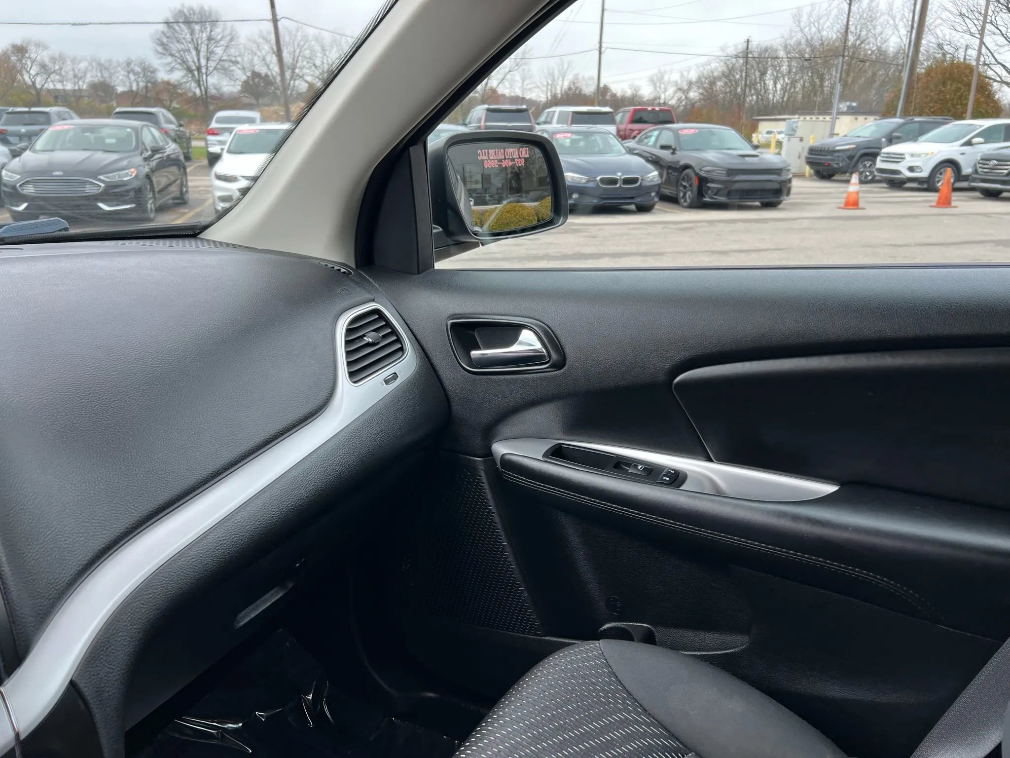 Used 2018 Dodge Journey SE w/ Popular Equipment Group image 15