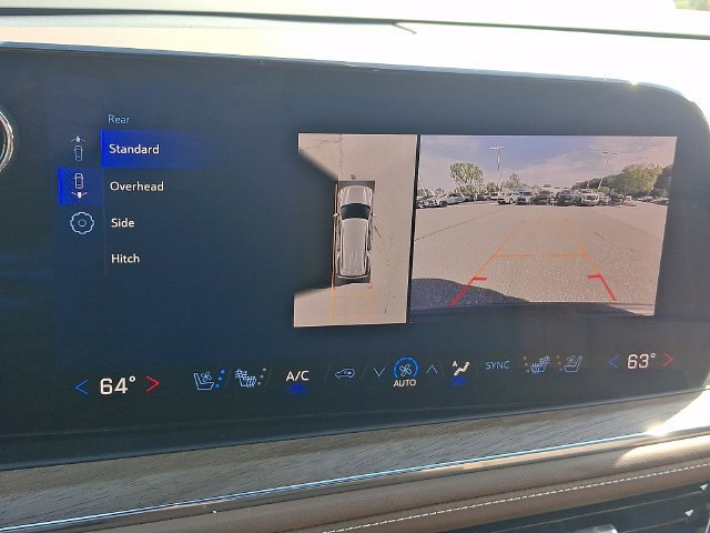 Used 2025 Chevrolet Tahoe High Country AWD/4WD image 11