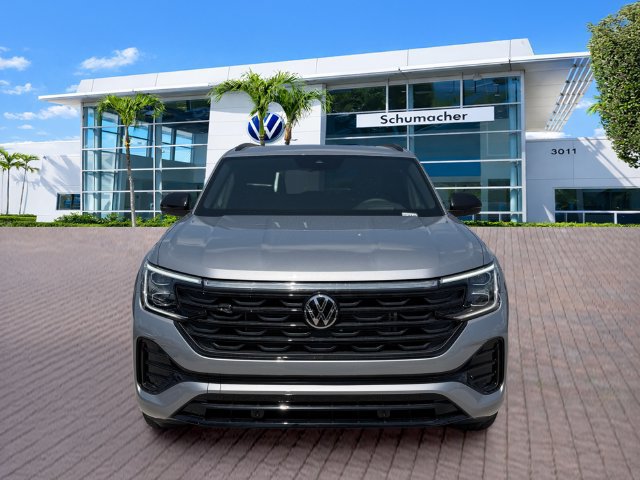 New 2026 Volkswagen Atlas Cross Sport SEL R-Line AWD/4WD image 2