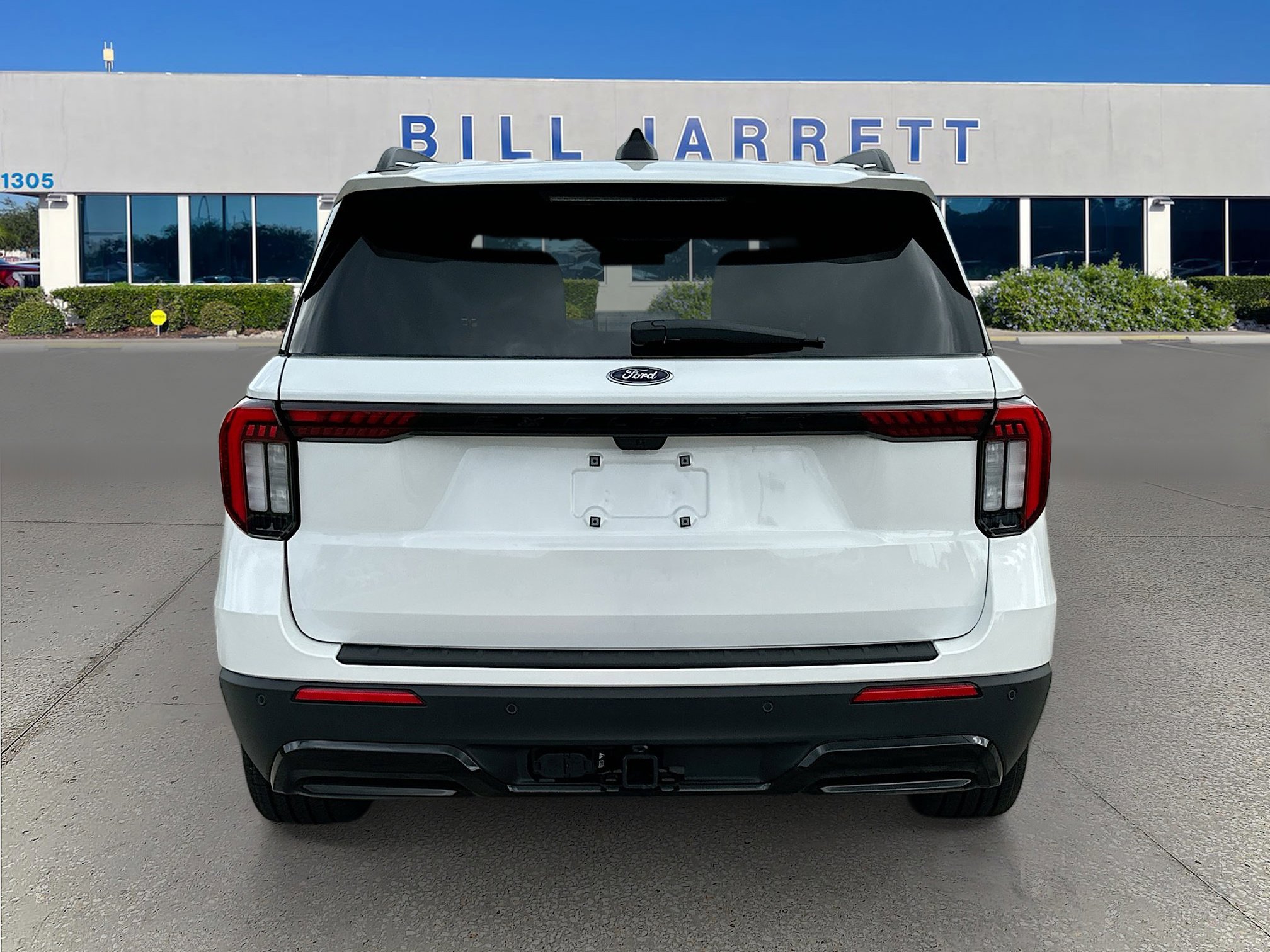 New 2026 Ford Explorer ST-Line image 5