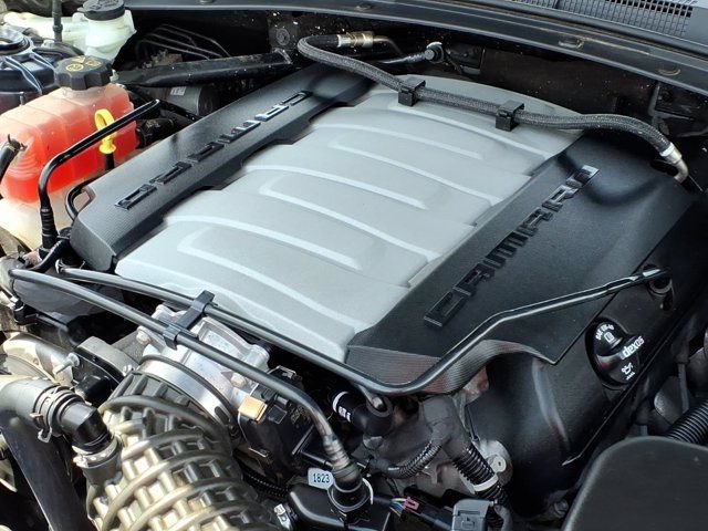 Used 2023 Chevrolet Camaro SS RWD image 33