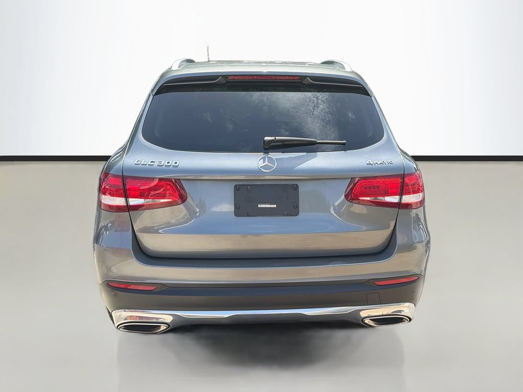 Used 2018 Mercedes-Benz GLC 300 4MATIC w/ Premium Package image 6