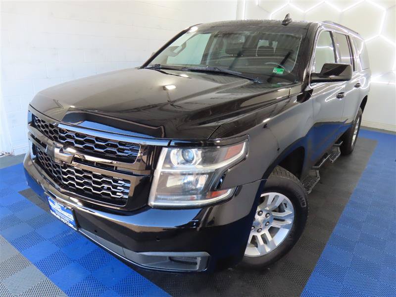 Used 2020 Chevrolet Suburban LT AWD/4WD image 4