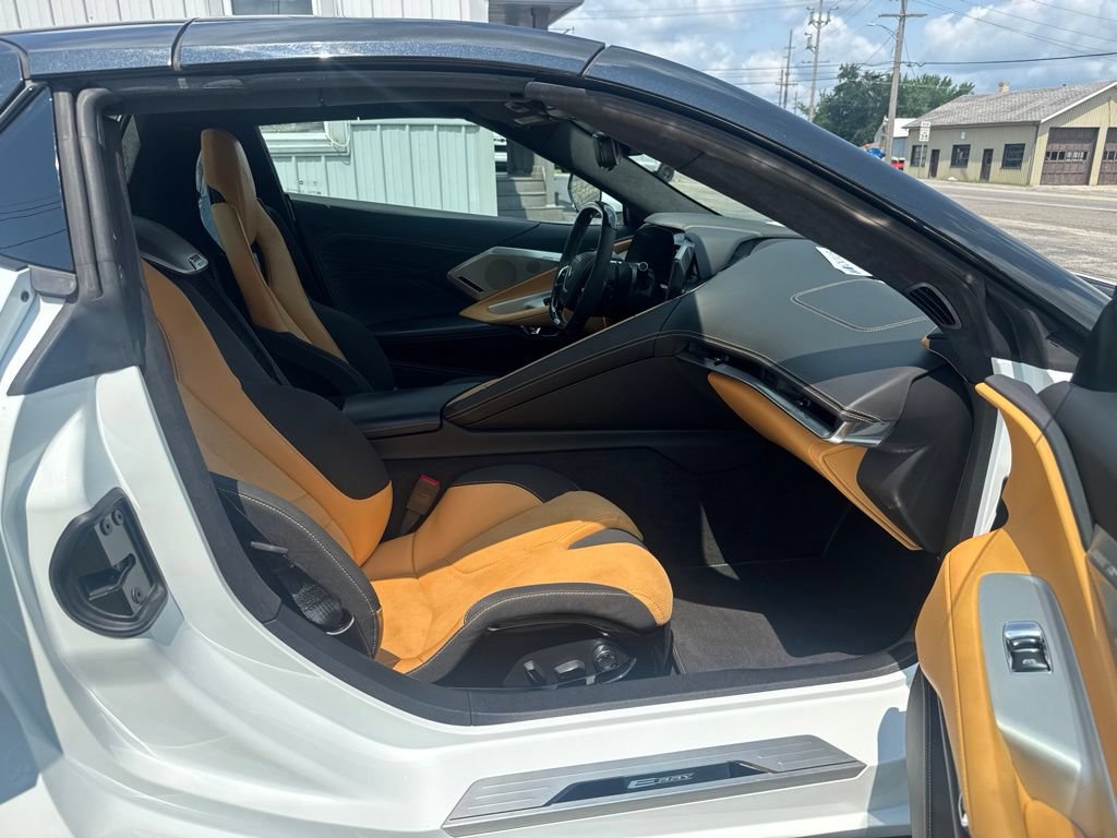 Used 2024 Chevrolet Corvette E-Ray AWD/4WD image 22