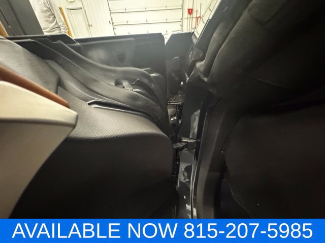 Used 2014 Chevrolet Corvette Stingray Convertible w/ 3LT Preferred Equipment Group RWD image 19