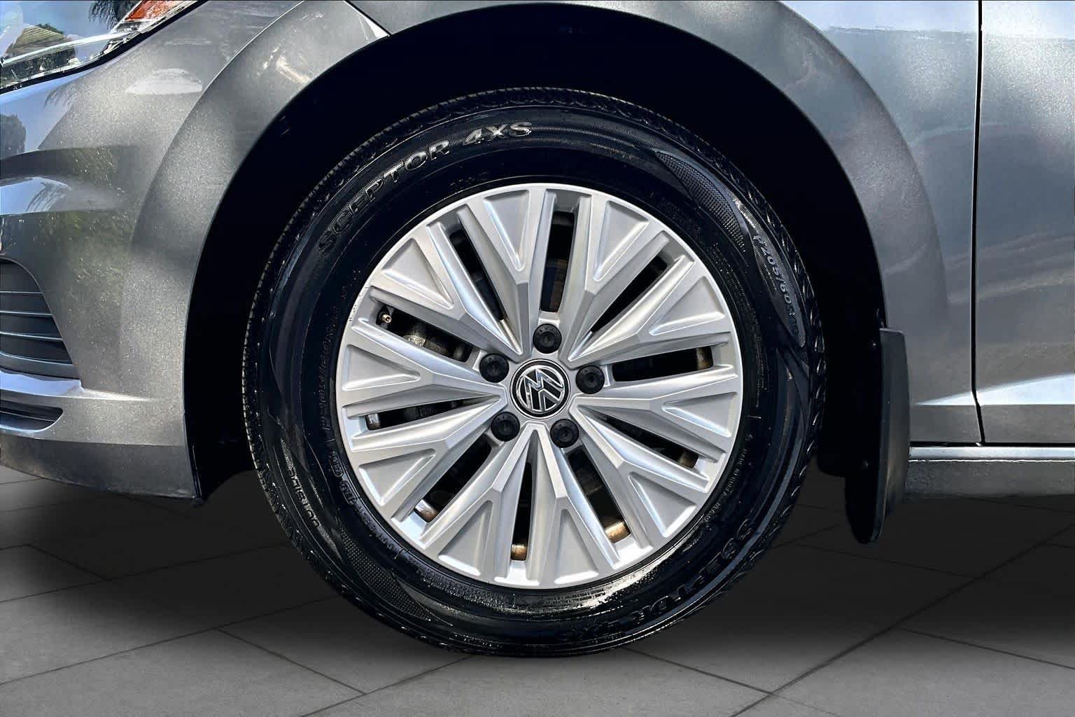 Used 2020 Volkswagen Jetta S FWD image 11