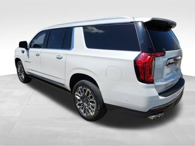 Used 2023 GMC Yukon XL Denali Ultimate image 7