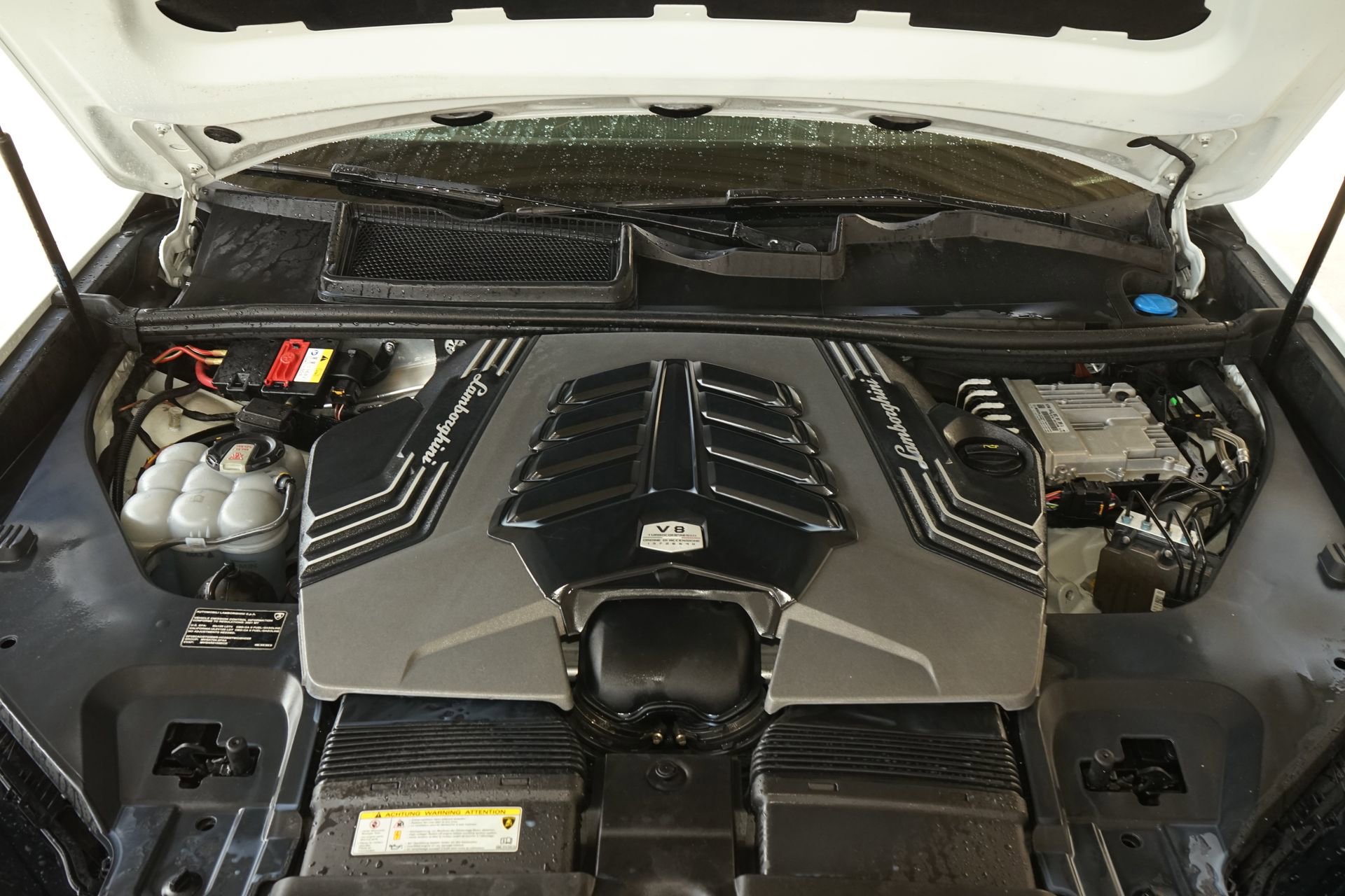 Used 2021 Lamborghini Urus image 29