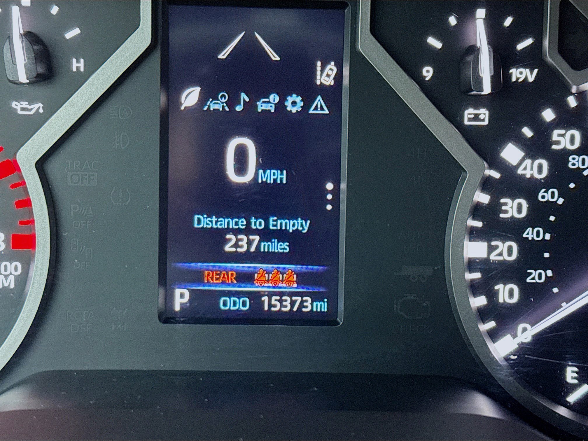 Used 2025 Toyota Tundra SR5 w/ SR5 Convenience Package image 8