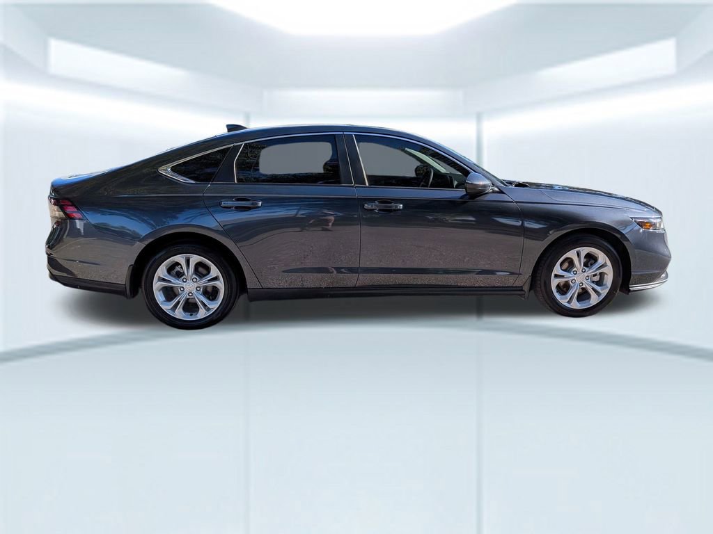 Used 2024 Honda Accord LX image 8