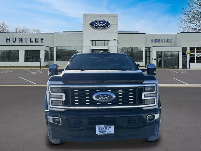 Used 2025 Ford F450 Platinum w/ Platinum Plus Package AWD/4WD image 2