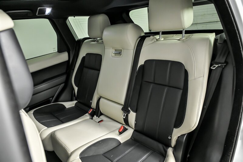 Used 2020 Land Rover Range Rover Sport HST AWD/4WD image 21